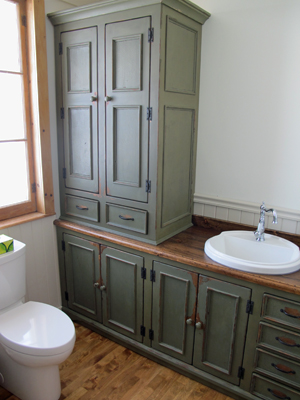 vanitéarmoireAntiquesalle de bainsurmesure MontTremblant